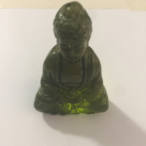 Hand Carved Buddha Pendant with drilled Hole - Picture 3 of 14